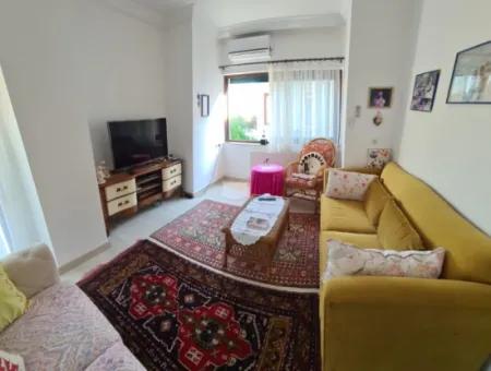 Villa For Sale In Armutalan, Marmaris With A Fully Detached Garden And Pool