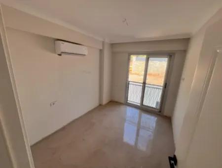 Marmaris Çetibeli Mahallesi Tam Müstakil Yüzme Havuzlu 400M2 Arsa İçerisinde 3 Oda 3 Banyo 160M2 Satılık Orman Manzaralı Villa